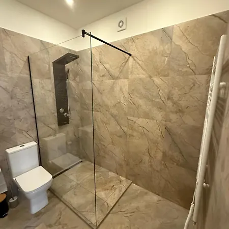 Lilly Apartment *
