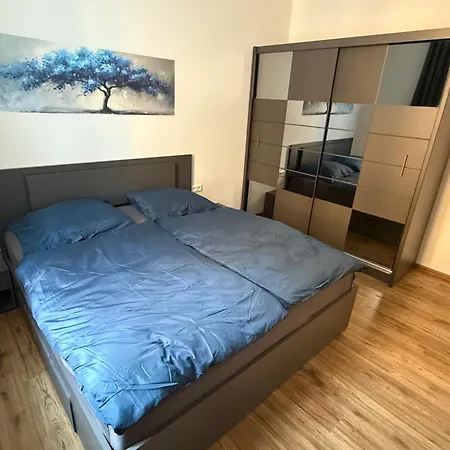 Lilly Apartment